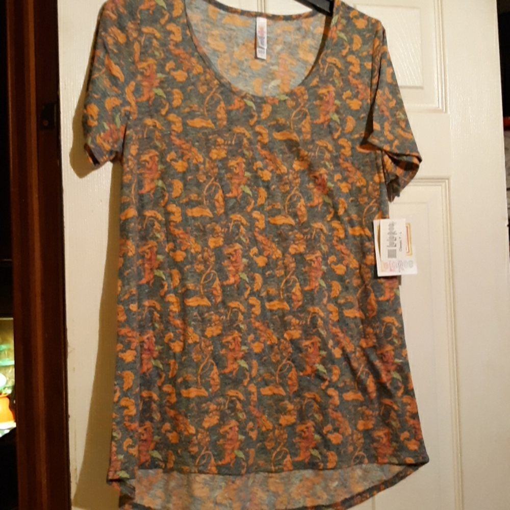 Lularoe classic t